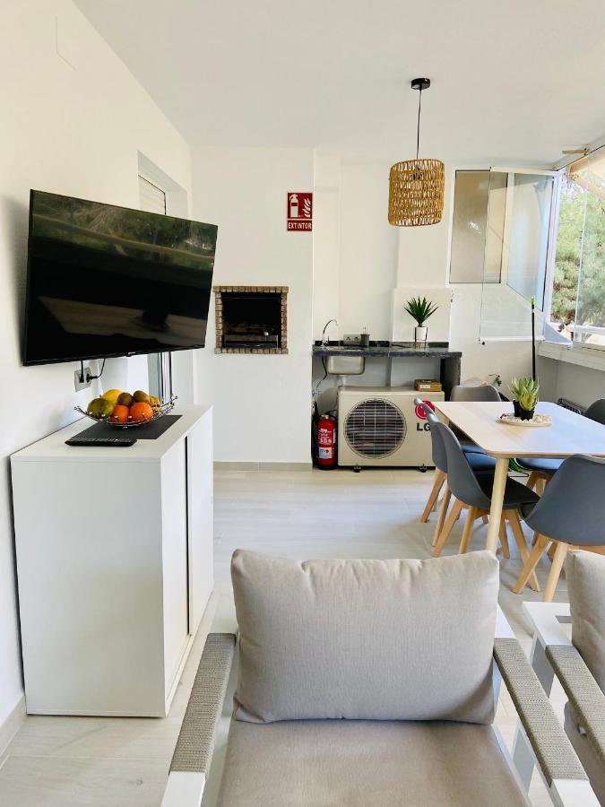 Apartamento El Mentiro Apartment มาร์เบยา ภายนอก รูปภาพ